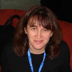 Meet your Posher, Corina